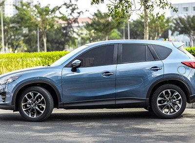 Mazda CX-5, một trong những mẫu xe giảm giá nhiều nhất tại Việt Nam, khiến khách hàng khó xác định giá khi nào giảm sâu nhất