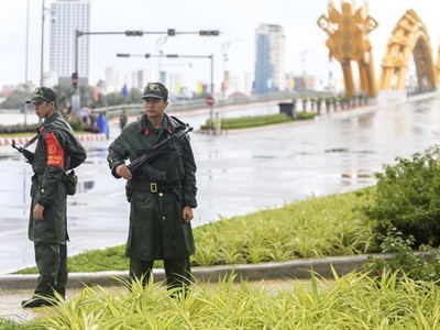 An ninh thắt chặt từ sân bay đến khách sạn tại Đà Nẵng