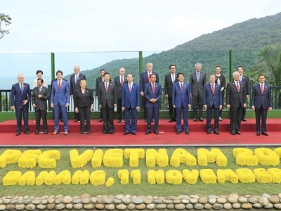 Các lãnh đạo APEC chụp ảnh chung sau họp cấp cao