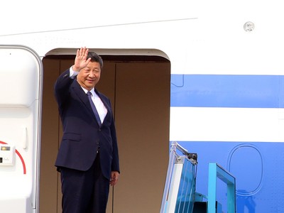 Chủ tịch Trung Quốc Tập Cận Bình rời Hà Nội