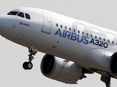 Một chiếc A320neo của Airbus đang cất cánh: Ảnh: Reuters