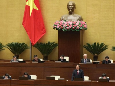 Bộ trưởng Bộ Thông tin và Truyền thông Trương Minh Tuấn trả lời chất vấn tại Quốc hội