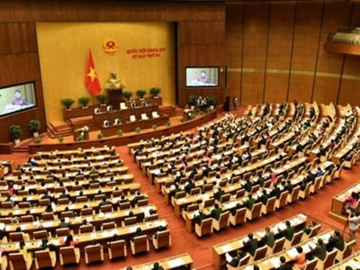 Quốc hội thông qua Luật Quản lý nợ công (sửa đổi)