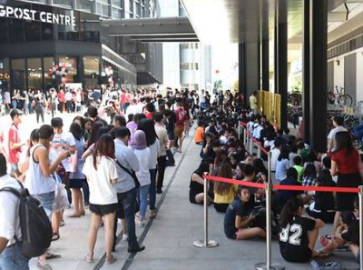 5 thứ người Singapore cũng lũ lượt xếp hàng để được mua