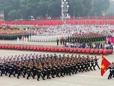 Quân đội nhân dân anh hùng của dân tộc Việt Nam anh hùng