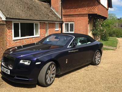 Rolls-Royce Dawn: Du thuyền mặt đất