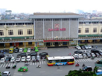 Hơn một thế kỷ qua, ga Hà Nội luôn là một đầu mối giao thông vận tải quan trọng của Việt Nam cũng như Thủ đô Hà Nội. Ảnh: Giang Huy