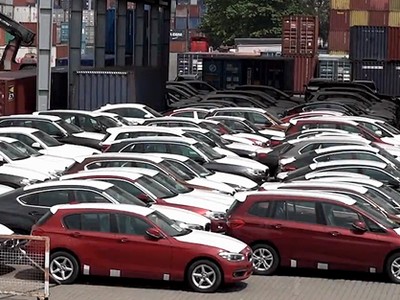 Giá xe nhập khẩu trung bình về Việt Nam là 416 triệu.