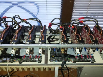 7.000 máy đào Bitcoin được nhập khẩu vào TP.HCM năm 2017