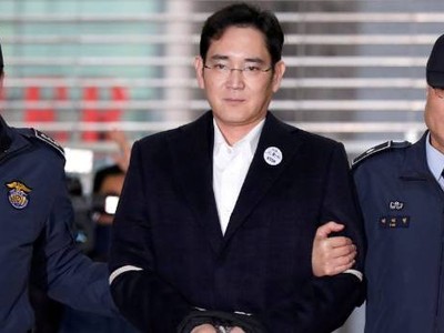 Dù bị kết án 5 năm tù trong phiên xử vào cuối tháng 8 vừa qua, ông Lee Jae Yong, phó Chủ tịch Tập đoàn Samsung Electronics vẫn bị đề nghị mức án 12 năm tù trong phiên tòa phúc thẩm. (Nguồn: stuff.co.nz)