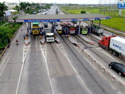 Việc bị ép giảm giá trên 2 trạm BOT Quốc lộ 5 khiến phương án tài chính Dự án Cao tốc Hà Nội - Hải Phòng trị giá 2 tỷ USD có nguy cơ bị vỡ.