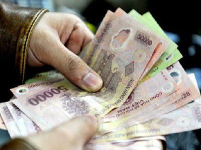 Từ hôm nay (1/1): Lương tối thiểu tăng từ 180.000 - 230.000 đồng