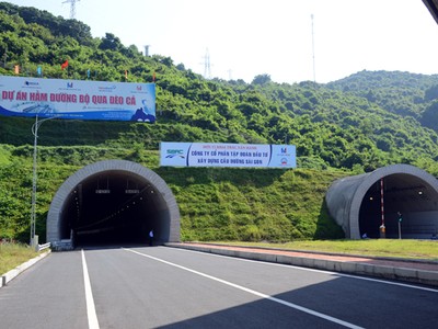 3 công trình giao thông nổi bật cả nước năm 2017