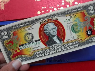 Tiền 2 USD in hình chó là loại có giá cao nhất.