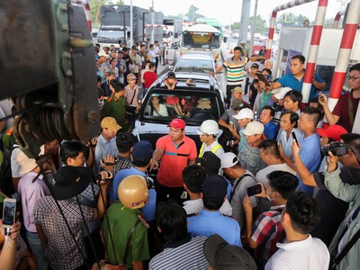 Những bất cập tại các dự án BOT như trạm Cai Lậy vẫn chưa được Bộ GTVT xử lý rốt ráo.