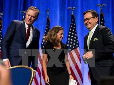 Đại diện Mỹ, Canada và Mexico tại vòng thứ nhất tái đàm phán NAFTA ở Washington D.C., (Mỹ) ngày 16/8/2017. (Nguồn: THX/TTXVN)