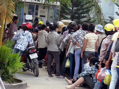 Nguy cơ quá tải, nghẽn mạng ATM dịp Tết có thể tái diễn