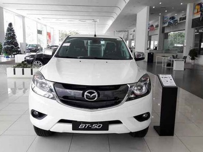 Mẫu xe bán tải Mazda BT-50 tăng giá mạnh sau Tết.