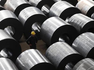 Biện pháp hạn chế nhập khẩu thép, nhôm Việt Nam vào Mỹ đã được DOC trình lên Tổng thống Donald Trump xem xét, quyết định.