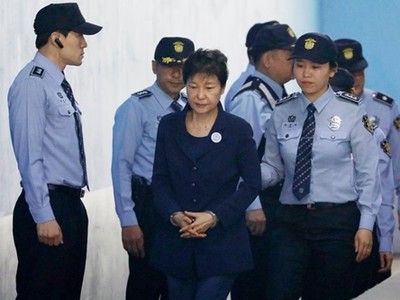 Bà Park ra tòa hôm 31/3/2017. Ảnh: NewYorkTimes.