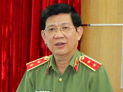 Trung tướng Nguyễn Văn Sơn - Thứ trưởng Bộ Công an khẳng định, việc đấu giá biển số đẹp sẽ tổ chức theo hình thức trực tuyến, công khai, minh bạch.