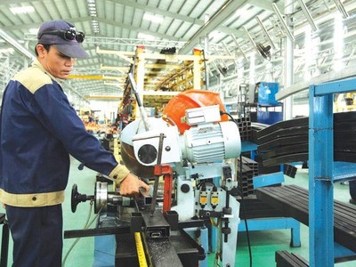 Dây chuyền lắp ráp bus của Công ty cổ phần Ô tô Trường Hải.