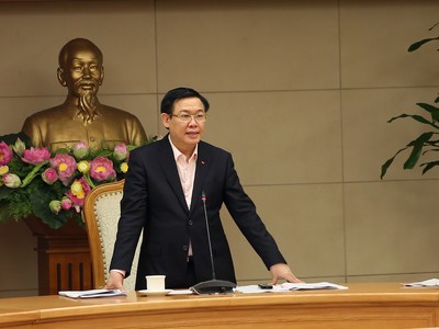 Phó Thủ tướng Vương Đình Huệ phát biểu tại cuộc họp. Ảnh: VGP/Thành Chung