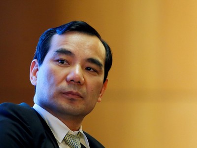 Tỉ phú Ngô Tiểu Huy trong sự kiện Diễn đàn phát triển Trung Quốc tố chức ở Bắc Kinh ngày 18-3-2017 khi chưa bị bắt - Ảnh: REUTERS