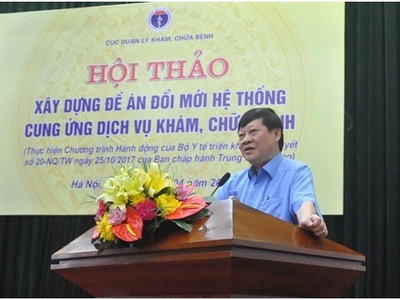 Thứ trưởng thường trực Bộ Y tế Nguyễn Viết Tiến phát biểu tại Hội thảo.