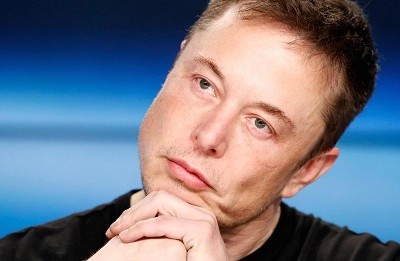 Ông chủ hãng xe điện Tesla - Elon Musk. Ảnh: CNBC.