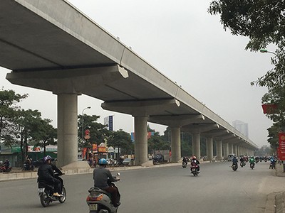 Tuyến đường sắt đô thị Nhổn - ga Hà Nội được điều chỉnh tiến độ chậm 5 năm so với dự kiến. Ảnh: Xuân Hoa