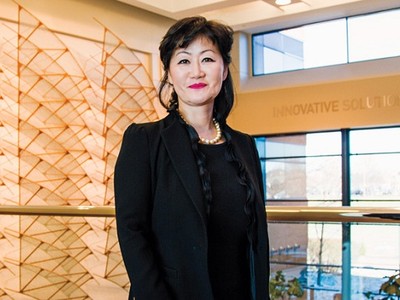 Nữ tỷ phú Thai Lee, CEO tập đoàn IT hùng mạnh SHI International.