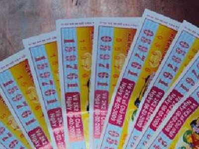 So ngay trong ngành xổ số, mức thu nhập này thậm chí là bất công khi những người bán vé số trực tiếp đang được xếp vào diện bần cùng về thu nhập.