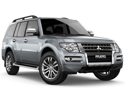 Mẫu Mitsubishi Pajero tiếp tục được giảm giá 164 triệu đồng.