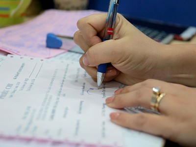 Khái niệm 'chữ ký thống nhất' gây khó cho doanh nghiệp.