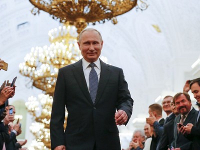 Tổng thống Putin trong lễ nhậm chức tại Điện Kremlin ngày 7/5 (Ảnh: Reuters)