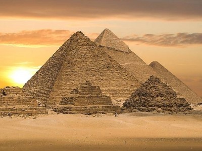 Bí ẩn bên trong kim tự tháp Giza hơn 4.000 năm tuổi