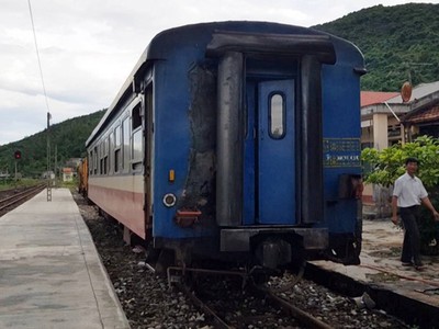 Toa tàu bị cháy được để lại tại ga Hảo Sơn để tiến hành điều tra nguyên nhân vụ việc.