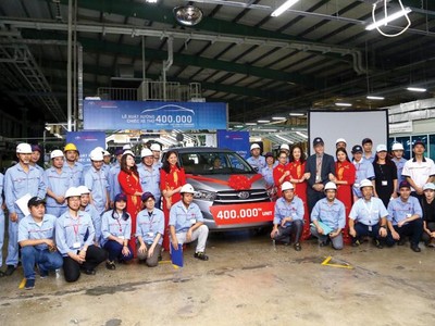 Sau 20 năm sản xuất ở Việt Nam, Toyota đã chào đón chiếc xe thứ 400.000 vào tháng 4/2017.