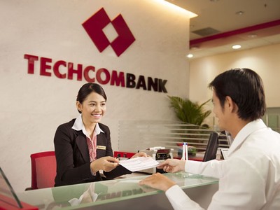 HĐQT Techcombank sẽ trình Đại hội cổ đông vào ngày 14/6 tới thông qua mức chia cổ phiếu thưởng kỷ lục 200% (tức tỷ lệ 1:2 cổ phiếu).