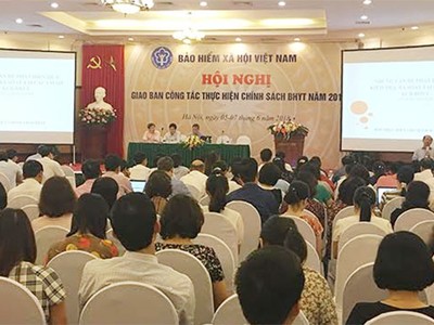 Tổng Giám đốc BHXH Việt Nam Nguyễn Thị Minh và Phó Tổng Giám đốc BHXH Việt Nam Phạm Lương Sơn chủ trì Hội nghị.