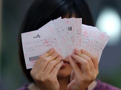 Xổ số TP HCM và các tỉnh phía nam liên tục kêu khó khăn kể từ khi Vietlott triển khai hoạt động kinh doanh. Ảnh: N.M.