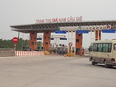 Trạm thu giá Nam Cầu Giẽ sẽ sớm quay lại tên gọi cũ là trạm thu phí Nam Cầu Giẽ để phù hợp với thói quen, được xã hội chấp thuận.