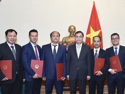 Bộ Ngoại giao bổ nhiệm nhân sự mới