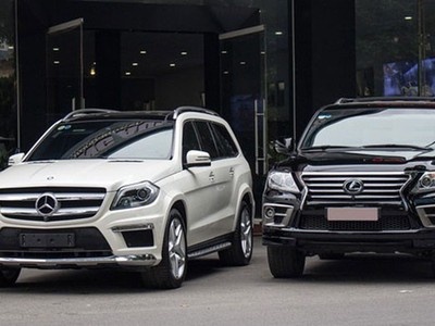 Doanh số bán xe cao cấp của Lexus, Land Cruiser và Mercedes đang suy giảm liên tục ở Việt Nam trong thời gian gần đây.