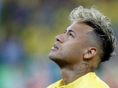 Brazil 1-1 Thuỵ Sĩ: Neymar múa may quá nhiều
