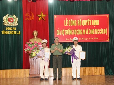 Công bố quyết định của Bộ trưởng Bộ Công an về công tác cán bộ