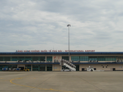Sân bay quốc tế Phú Bài.