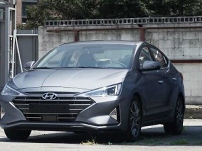 Hyundai Elantra rò rỉ ảnh trước thềm sự kiện ra mắt vào tháng 8 tới. Ảnh: Carscoops. 