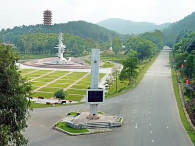 Thị trấn Đồng Lộc được thành lập có khu di tích lịch sử cấp quốc gia đặc biệt Ngã ba Đồng Lộc trên đường Hồ Chí Minh huyền thoại.